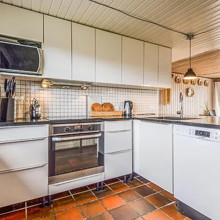 Awesome In With Kitchen Holiday home